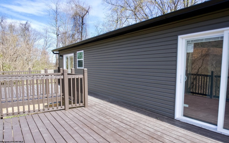 275 Bertha Hill Road, Maidsville, West Virginia 26541, 3 Bedrooms Bedrooms, 6 Rooms Rooms,2 BathroomsBathrooms,Single Family Detached,For Sale,Bertha Hill,10163991