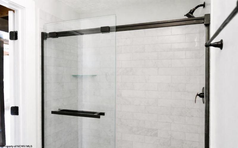 275 Bertha Hill Road, Maidsville, West Virginia 26541, 3 Bedrooms Bedrooms, 6 Rooms Rooms,2 BathroomsBathrooms,Single Family Detached,For Sale,Bertha Hill,10163991