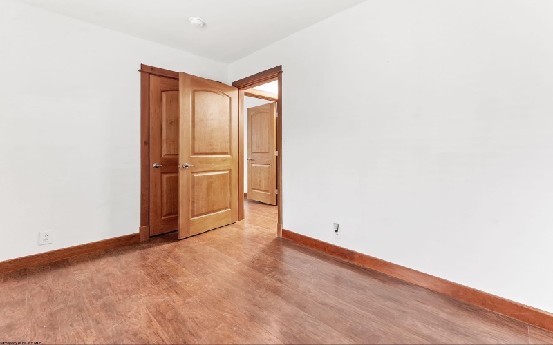 541 Hess Street, Morgantown, West Virginia 26501, 2 Bedrooms Bedrooms, 5 Rooms Rooms,1 BathroomBathrooms,Single Family Detached,For Sale,Hess,10163978