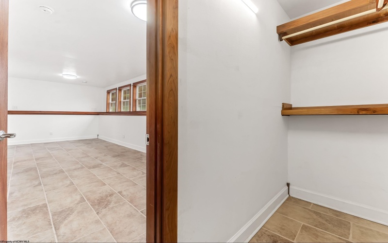 541 Hess Street, Morgantown, West Virginia 26501, 2 Bedrooms Bedrooms, 5 Rooms Rooms,1 BathroomBathrooms,Single Family Detached,For Sale,Hess,10163978