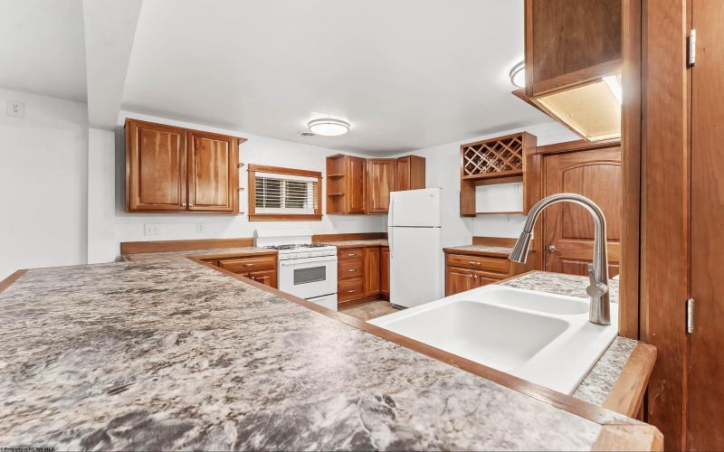 541 Hess Street, Morgantown, West Virginia 26501, 2 Bedrooms Bedrooms, 5 Rooms Rooms,1 BathroomBathrooms,Single Family Detached,For Sale,Hess,10163978