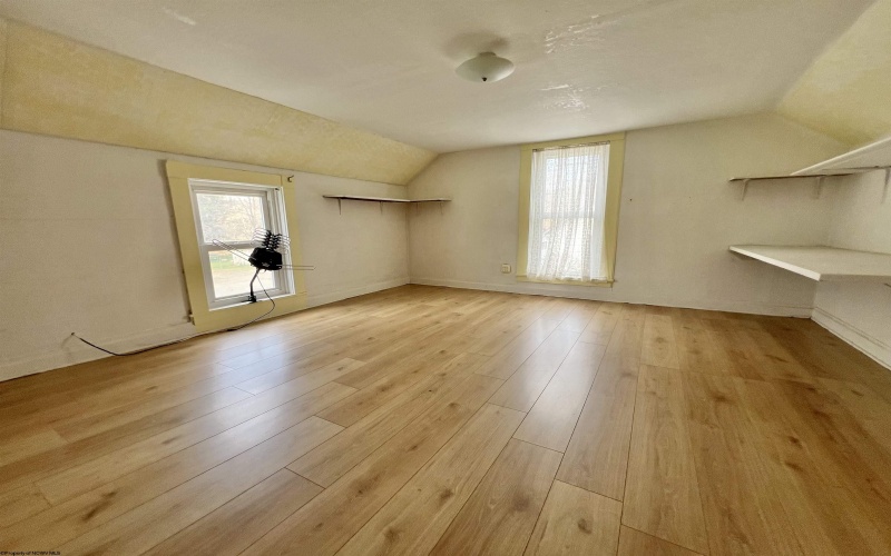 38 Kitson Street, Weston, West Virginia 26452, 4 Bedrooms Bedrooms, 8 Rooms Rooms,2 BathroomsBathrooms,Single Family Detached,For Sale,Kitson,10163977