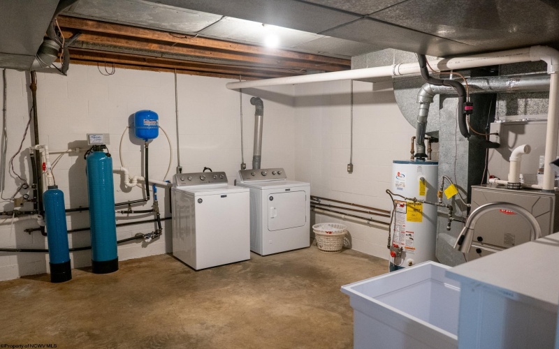 105 Helmsdale Road, French Creek, West Virginia 26218, 4 Bedrooms Bedrooms, 11 Rooms Rooms,2 BathroomsBathrooms,Single Family Detached,For Sale,Helmsdale,10163976