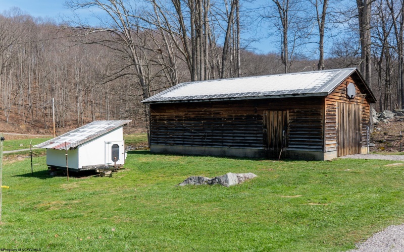105 Helmsdale Road, French Creek, West Virginia 26218, 4 Bedrooms Bedrooms, 11 Rooms Rooms,2 BathroomsBathrooms,Single Family Detached,For Sale,Helmsdale,10163976