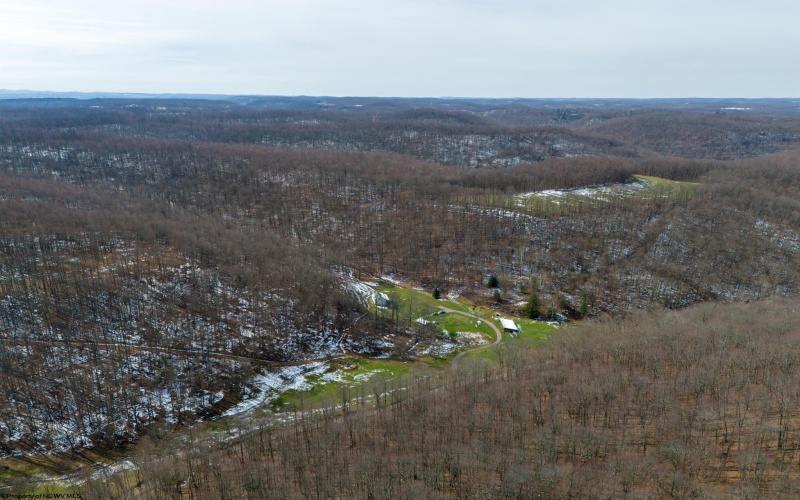 105 Helmsdale Road, French Creek, West Virginia 26218, 4 Bedrooms Bedrooms, 11 Rooms Rooms,2 BathroomsBathrooms,Single Family Detached,For Sale,Helmsdale,10163976
