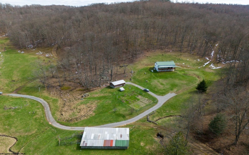 105 Helmsdale Road, French Creek, West Virginia 26218, 4 Bedrooms Bedrooms, 11 Rooms Rooms,2 BathroomsBathrooms,Single Family Detached,For Sale,Helmsdale,10163976