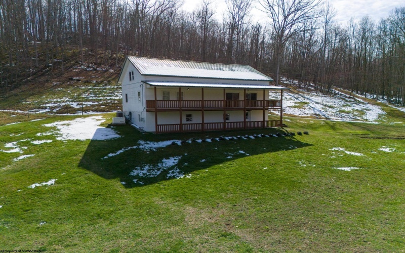 105 Helmsdale Road, French Creek, West Virginia 26218, 4 Bedrooms Bedrooms, 11 Rooms Rooms,2 BathroomsBathrooms,Single Family Detached,For Sale,Helmsdale,10163976