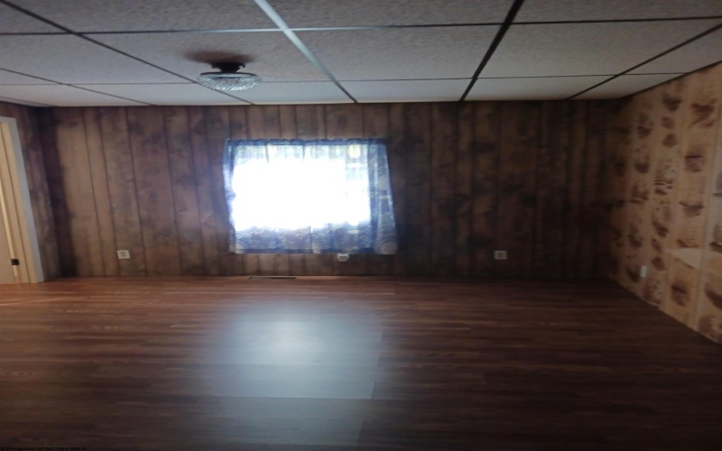 8106 Alton Road, Adrian, West Virginia 26210, 3 Bedrooms Bedrooms, 5 Rooms Rooms,1 BathroomBathrooms,Single Family Detached,For Sale,Alton,10163989