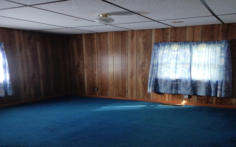 8106 Alton Road, Adrian, West Virginia 26210, 3 Bedrooms Bedrooms, 5 Rooms Rooms,1 BathroomBathrooms,Single Family Detached,For Sale,Alton,10163989