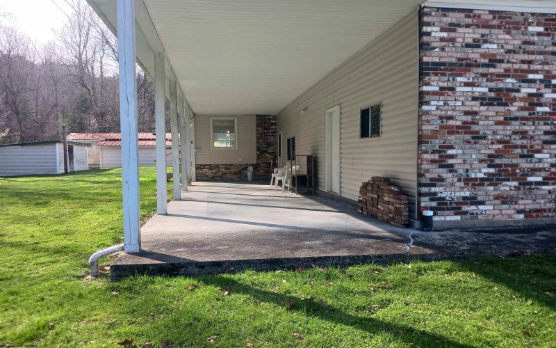 8106 Alton Road, Adrian, West Virginia 26210, 3 Bedrooms Bedrooms, 5 Rooms Rooms,1 BathroomBathrooms,Single Family Detached,For Sale,Alton,10163989