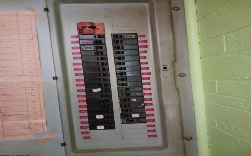 8106 Alton Road, Adrian, West Virginia 26210, 3 Bedrooms Bedrooms, 5 Rooms Rooms,1 BathroomBathrooms,Single Family Detached,For Sale,Alton,10163989