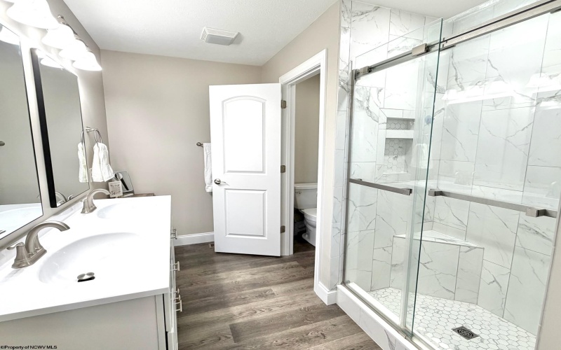 109 Canto Drive, Morgantown, West Virginia 26508, 4 Bedrooms Bedrooms, 9 Rooms Rooms,3 BathroomsBathrooms,Single Family Detached,For Sale,Canto,10163988