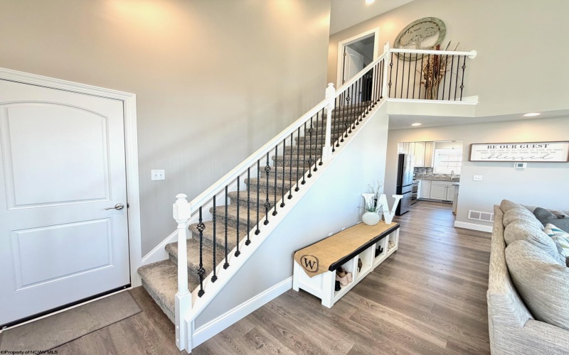 109 Canto Drive, Morgantown, West Virginia 26508, 4 Bedrooms Bedrooms, 9 Rooms Rooms,3 BathroomsBathrooms,Single Family Detached,For Sale,Canto,10163988