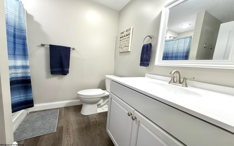 109 Canto Drive, Morgantown, West Virginia 26508, 4 Bedrooms Bedrooms, 9 Rooms Rooms,3 BathroomsBathrooms,Single Family Detached,For Sale,Canto,10163988