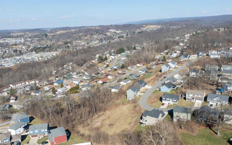 109 Canto Drive, Morgantown, West Virginia 26508, 4 Bedrooms Bedrooms, 9 Rooms Rooms,3 BathroomsBathrooms,Single Family Detached,For Sale,Canto,10163988