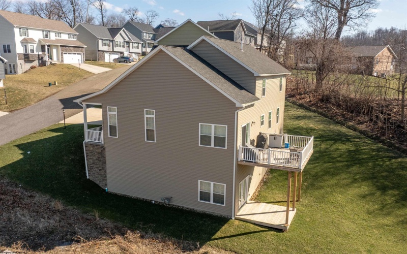 109 Canto Drive, Morgantown, West Virginia 26508, 4 Bedrooms Bedrooms, 9 Rooms Rooms,3 BathroomsBathrooms,Single Family Detached,For Sale,Canto,10163988