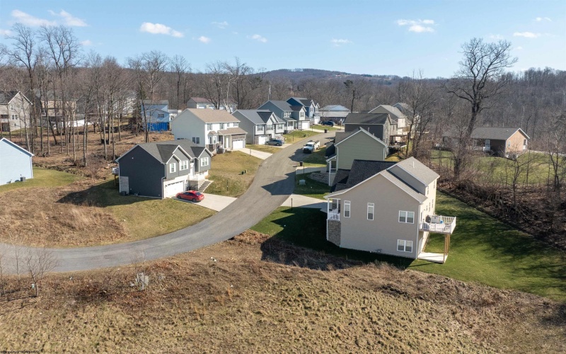 109 Canto Drive, Morgantown, West Virginia 26508, 4 Bedrooms Bedrooms, 9 Rooms Rooms,3 BathroomsBathrooms,Single Family Detached,For Sale,Canto,10163988