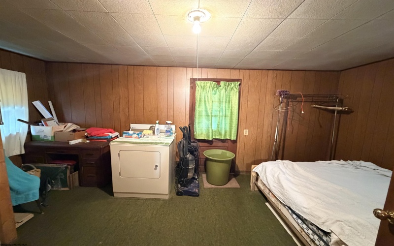 10 Center Street, Rowlesburg, West Virginia 26425, 1 Bedroom Bedrooms, 4 Rooms Rooms,Single Family Detached,For Sale,Center,10163981