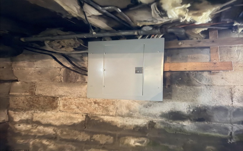 10 Center Street, Rowlesburg, West Virginia 26425, 1 Bedroom Bedrooms, 4 Rooms Rooms,Single Family Detached,For Sale,Center,10163981