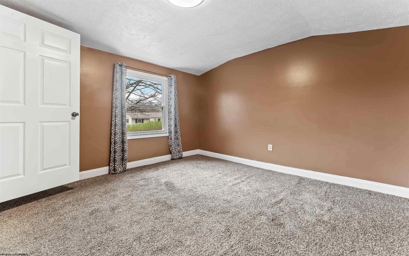 1041 Montrose Avenue, Morgantown, West Virginia 26505, 2 Bedrooms Bedrooms, 6 Rooms Rooms,2 BathroomsBathrooms,Single Family Detached,For Sale,Montrose,10163983