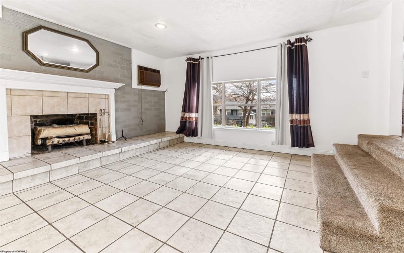 1041 Montrose Avenue, Morgantown, West Virginia 26505, 2 Bedrooms Bedrooms, 6 Rooms Rooms,2 BathroomsBathrooms,Single Family Detached,For Sale,Montrose,10163983