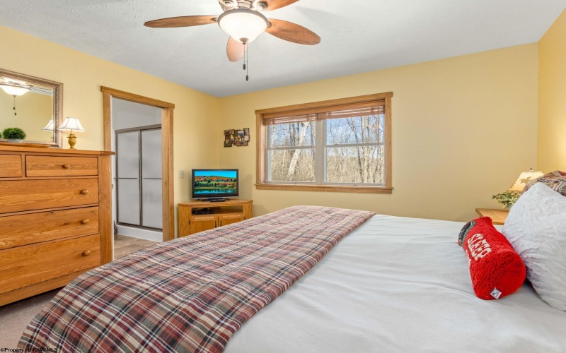 614 Hemlock Circle, Terra Alta, West Virginia 26764, 2 Bedrooms Bedrooms, 7 Rooms Rooms,2 BathroomsBathrooms,Single Family Detached,For Sale,Hemlock,10163993