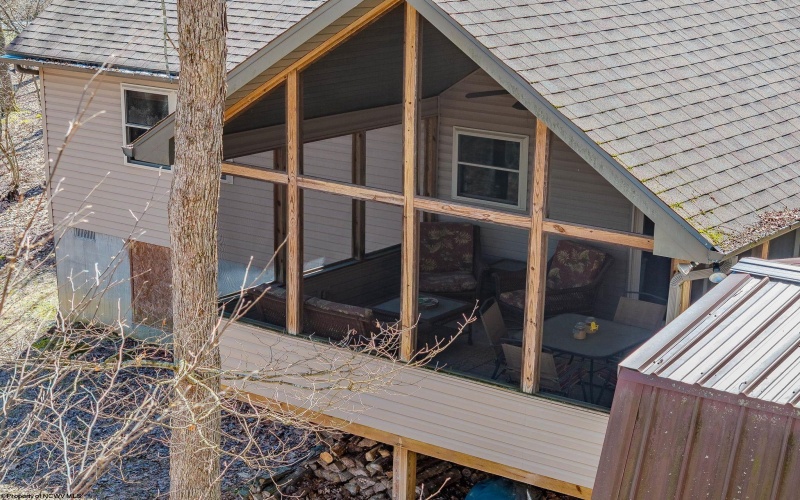 614 Hemlock Circle, Terra Alta, West Virginia 26764, 2 Bedrooms Bedrooms, 7 Rooms Rooms,2 BathroomsBathrooms,Single Family Detached,For Sale,Hemlock,10163993