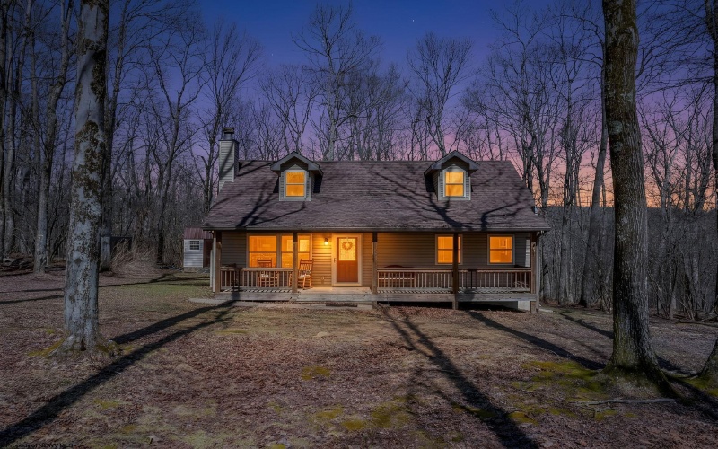 614 Hemlock Circle, Terra Alta, West Virginia 26764, 2 Bedrooms Bedrooms, 7 Rooms Rooms,2 BathroomsBathrooms,Single Family Detached,For Sale,Hemlock,10163993