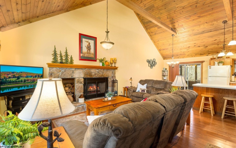 614 Hemlock Circle, Terra Alta, West Virginia 26764, 2 Bedrooms Bedrooms, 7 Rooms Rooms,2 BathroomsBathrooms,Single Family Detached,For Sale,Hemlock,10163993