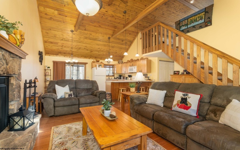 614 Hemlock Circle, Terra Alta, West Virginia 26764, 2 Bedrooms Bedrooms, 7 Rooms Rooms,2 BathroomsBathrooms,Single Family Detached,For Sale,Hemlock,10163993