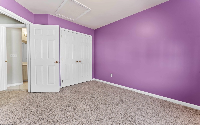 43 Robin Lane, Morgantown, West Virginia 26508, 3 Bedrooms Bedrooms, 7 Rooms Rooms,2 BathroomsBathrooms,Single Family Attached,For Sale,Robin,10163994