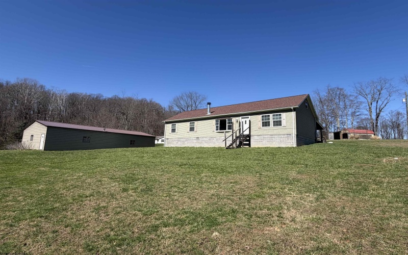 27 Edinburgh Lane, Rivesville, West Virginia 26588, 3 Bedrooms Bedrooms, 7 Rooms Rooms,2 BathroomsBathrooms,Single Family Detached,For Sale,Edinburgh,10164020