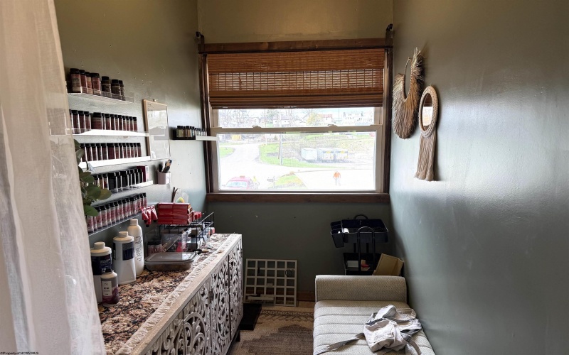 1200 Speedway Avenue, Fairmont, West Virginia 26554, ,Multi-unit/income,For Sale,Speedway,10164018 1200 Speedway Avenue, Fairmont, West Virginia 26554, ,Multi-unit/income,For Sale,Speedway,10164018