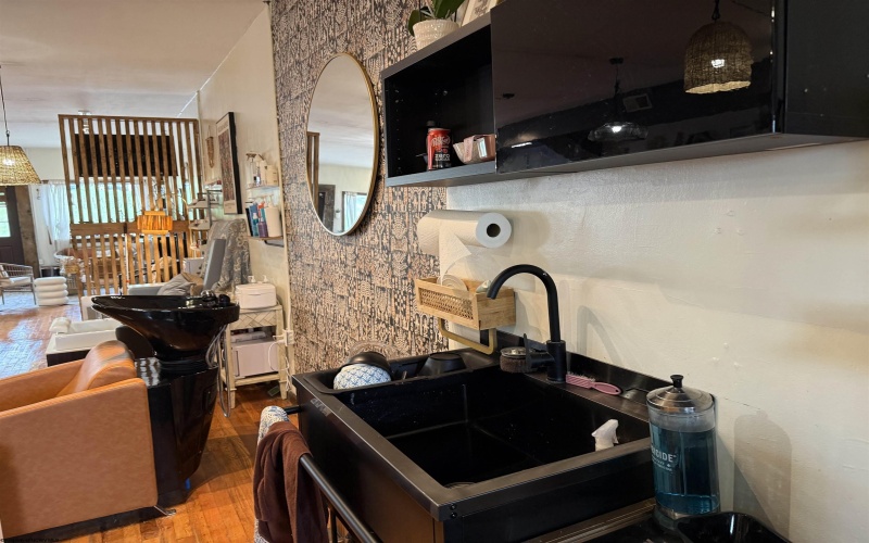 1200 Speedway Avenue, Fairmont, West Virginia 26554, ,Multi-unit/income,For Sale,Speedway,10164018 1200 Speedway Avenue, Fairmont, West Virginia 26554, ,Multi-unit/income,For Sale,Speedway,10164018