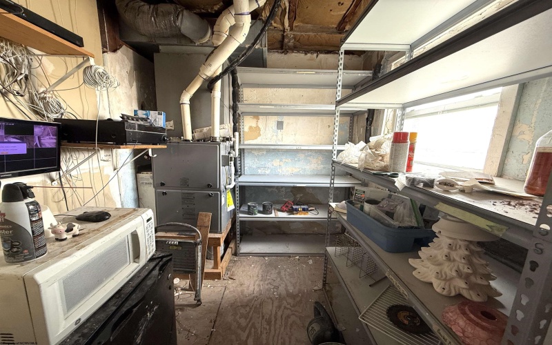 1200 Speedway Avenue, Fairmont, West Virginia 26554, ,Multi-unit/income,For Sale,Speedway,10164018 1200 Speedway Avenue, Fairmont, West Virginia 26554, ,Multi-unit/income,For Sale,Speedway,10164018