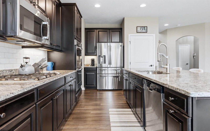 126 Summit Woods Drive, Morgantown, West Virginia 26508, 5 Bedrooms Bedrooms, 9 Rooms Rooms,3 BathroomsBathrooms,Single Family Detached,For Sale,Summit Woods,10163999