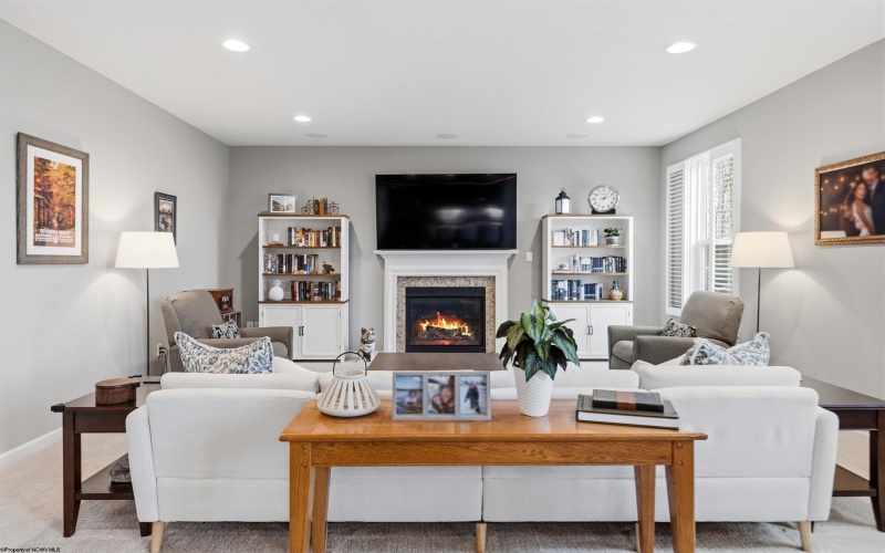 126 Summit Woods Drive, Morgantown, West Virginia 26508, 5 Bedrooms Bedrooms, 9 Rooms Rooms,3 BathroomsBathrooms,Single Family Detached,For Sale,Summit Woods,10163999