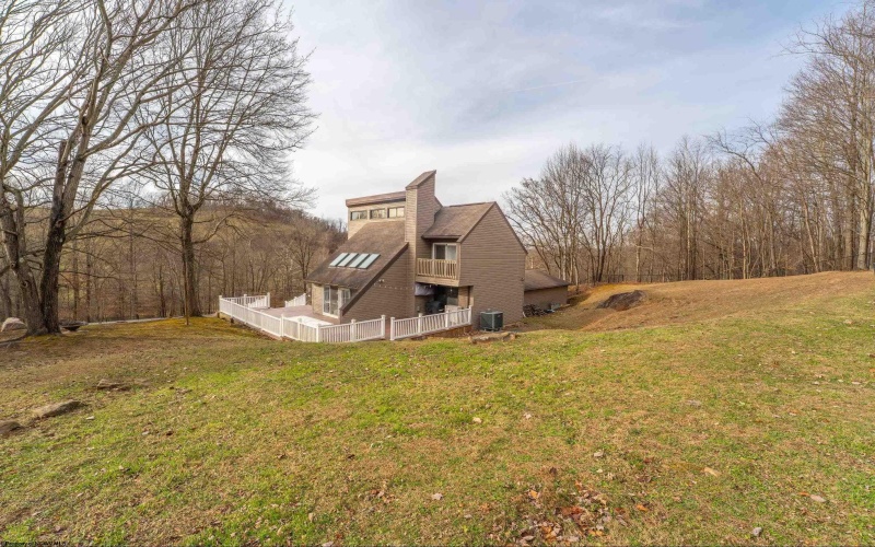 222 Bull Run Road, Morgantown, West Virginia 26508, 3 Bedrooms Bedrooms, 7 Rooms Rooms,1 BathroomBathrooms,Single Family Detached,For Sale,Bull Run,10164004 222 Bull Run Road, Morgantown, West Virginia 26508, 3 Bedrooms Bedrooms, 7 Rooms Rooms,1 BathroomBathrooms,Single Family Detached,For Sale,Bull Run,10164004