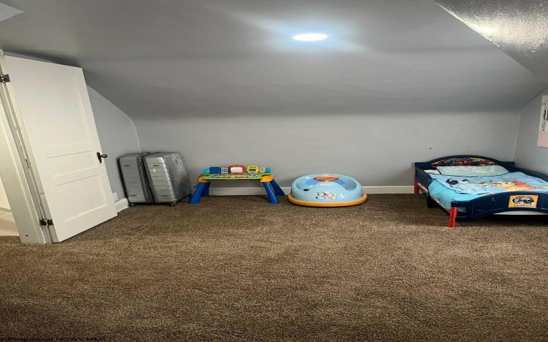 395 Norris Ridge Road, Philippi, West Virginia 26416, 3 Bedrooms Bedrooms, 5 Rooms Rooms,1 BathroomBathrooms,Single Family Detached,For Sale,Norris Ridge,10164001