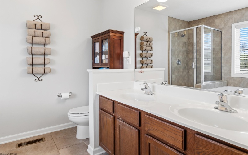 403 Oakmont Court, Maidsville, West Virginia 26541, 4 Bedrooms Bedrooms, 7 Rooms Rooms,3 BathroomsBathrooms,Single Family Detached,For Sale,Oakmont,10164000 403 Oakmont Court, Maidsville, West Virginia 26541, 4 Bedrooms Bedrooms, 7 Rooms Rooms,3 BathroomsBathrooms,Single Family Detached,For Sale,Oakmont,10164000