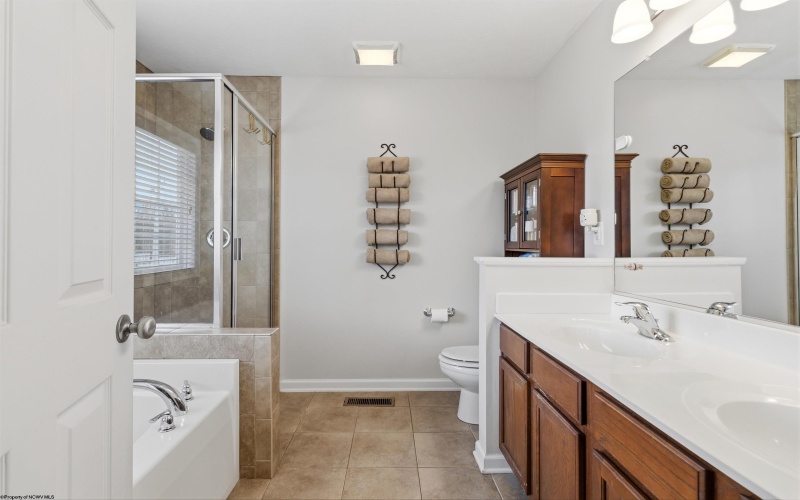 403 Oakmont Court, Maidsville, West Virginia 26541, 4 Bedrooms Bedrooms, 7 Rooms Rooms,3 BathroomsBathrooms,Single Family Detached,For Sale,Oakmont,10164000 403 Oakmont Court, Maidsville, West Virginia 26541, 4 Bedrooms Bedrooms, 7 Rooms Rooms,3 BathroomsBathrooms,Single Family Detached,For Sale,Oakmont,10164000