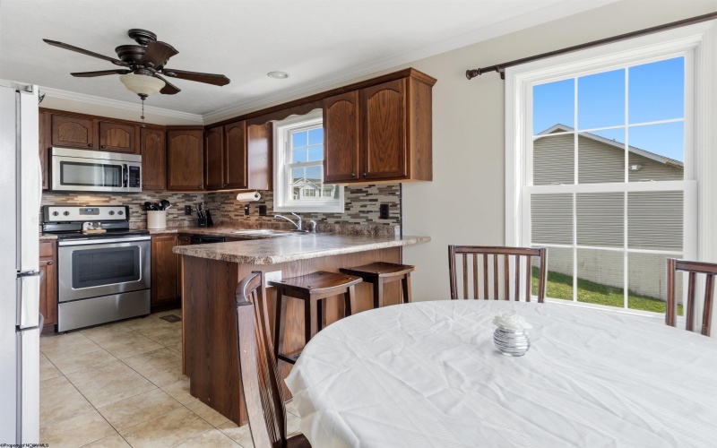 403 Oakmont Court, Maidsville, West Virginia 26541, 4 Bedrooms Bedrooms, 7 Rooms Rooms,3 BathroomsBathrooms,Single Family Detached,For Sale,Oakmont,10164000 403 Oakmont Court, Maidsville, West Virginia 26541, 4 Bedrooms Bedrooms, 7 Rooms Rooms,3 BathroomsBathrooms,Single Family Detached,For Sale,Oakmont,10164000