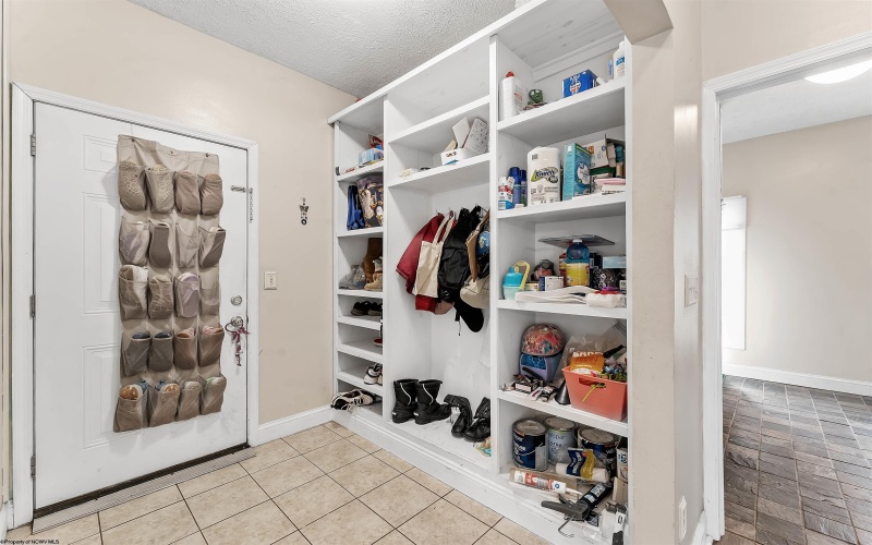 512 Meteor Drive, Morgantown, West Virginia 26508, 4 Bedrooms Bedrooms, 9 Rooms Rooms,3 BathroomsBathrooms,Single Family Detached,For Sale,Meteor,10163997 512 Meteor Drive, Morgantown, West Virginia 26508, 4 Bedrooms Bedrooms, 9 Rooms Rooms,3 BathroomsBathrooms,Single Family Detached,For Sale,Meteor,10163997