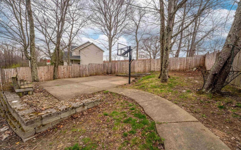 512 Meteor Drive, Morgantown, West Virginia 26508, 4 Bedrooms Bedrooms, 9 Rooms Rooms,3 BathroomsBathrooms,Single Family Detached,For Sale,Meteor,10163997 512 Meteor Drive, Morgantown, West Virginia 26508, 4 Bedrooms Bedrooms, 9 Rooms Rooms,3 BathroomsBathrooms,Single Family Detached,For Sale,Meteor,10163997