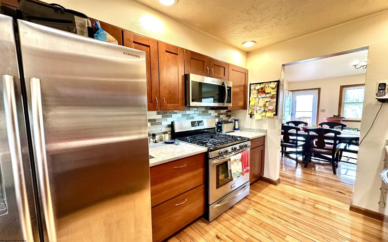 36 Private Lane, West Milford, West Virginia 26451, 3 Bedrooms Bedrooms, 7 Rooms Rooms,2 BathroomsBathrooms,Single Family Detached,For Sale,Private,10163996