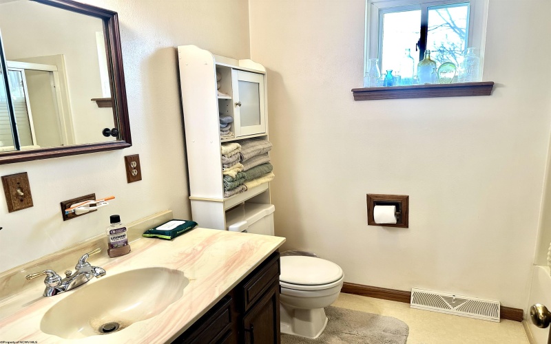 36 Private Lane, West Milford, West Virginia 26451, 3 Bedrooms Bedrooms, 7 Rooms Rooms,2 BathroomsBathrooms,Single Family Detached,For Sale,Private,10163996