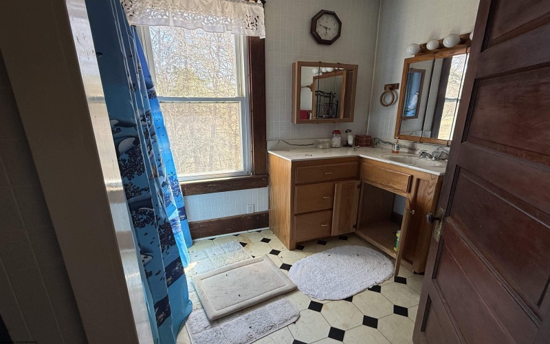 109 Old Route 28 Road, Arbovale, West Virginia 24915, 5 Bedrooms Bedrooms, 12 Rooms Rooms,2 BathroomsBathrooms,Single Family Detached,For Sale,Old Route 28,10164019