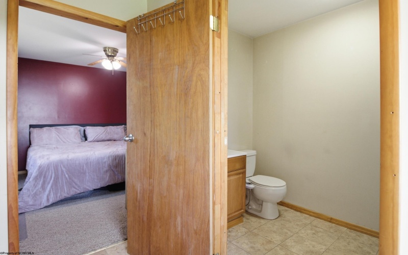 239 Virginia Avenue, Bridgeport, West Virginia 26330, 3 Bedrooms Bedrooms, 9 Rooms Rooms,2 BathroomsBathrooms,Single Family Detached,For Sale,Virginia,10164014