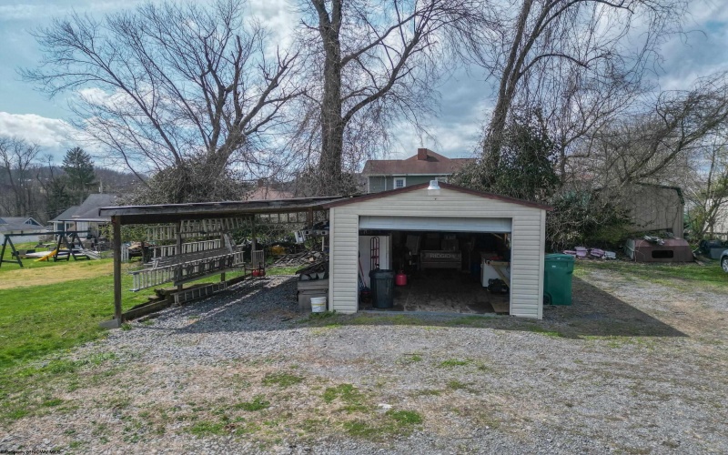 239 Virginia Avenue, Bridgeport, West Virginia 26330, 3 Bedrooms Bedrooms, 9 Rooms Rooms,2 BathroomsBathrooms,Single Family Detached,For Sale,Virginia,10164014