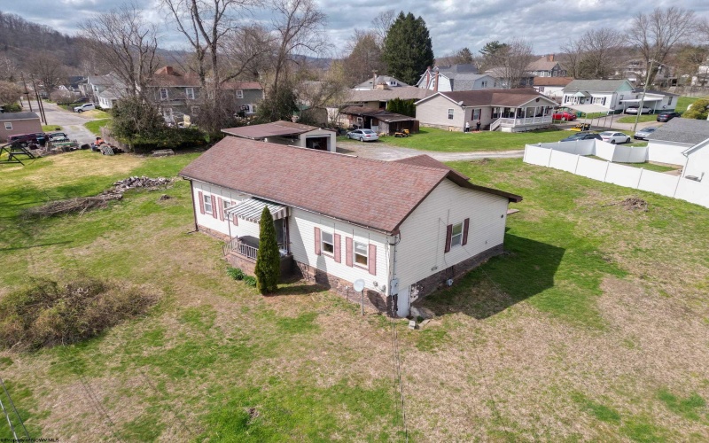 239 Virginia Avenue, Bridgeport, West Virginia 26330, 3 Bedrooms Bedrooms, 9 Rooms Rooms,2 BathroomsBathrooms,Single Family Detached,For Sale,Virginia,10164014